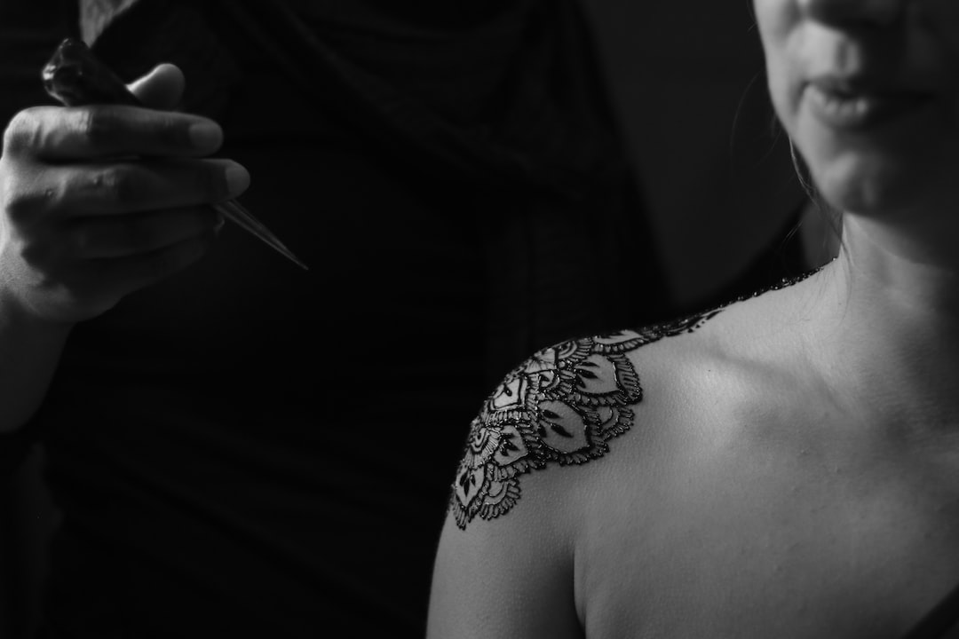 Odkryj różnorodność igieł do tatuażu: Wypełnienie, cieniowanie i konturowanie