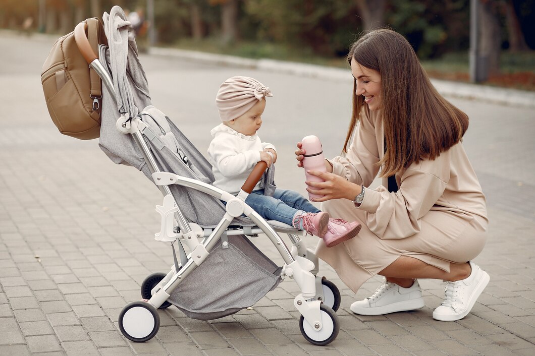 Poradnik dla rodziców: jak wybrać idealny wózek dla swojego maluszka